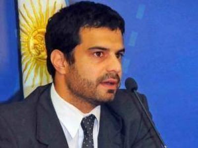 Mauro Flores responsabiliz� a `Mecha� S�nchez y al Movimiento 1� de Mayo de agredir al personal policial