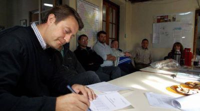 Tornquist tendr� un centro regional de inseminaci�n porcina