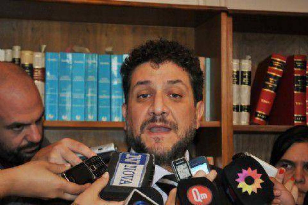 Juez Arias: "Cada d�a nos sorprendemos de las irregularidades que van apareciendo"