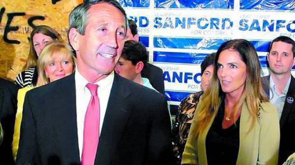 Vuelve a la pol�tica el gobernador que cay� por su amante argentina