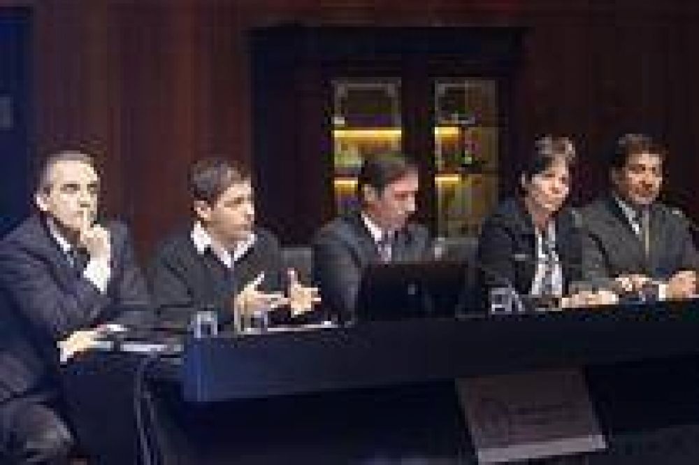 Kicillof, Moreno y Lorenzino explican el proyecto para blanquear capitales