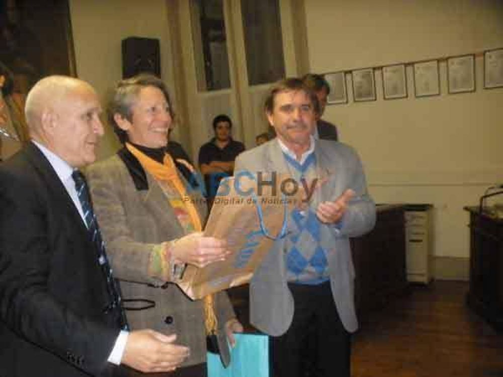 Proponen que los j�venes que conducen, no lo hagan de noche