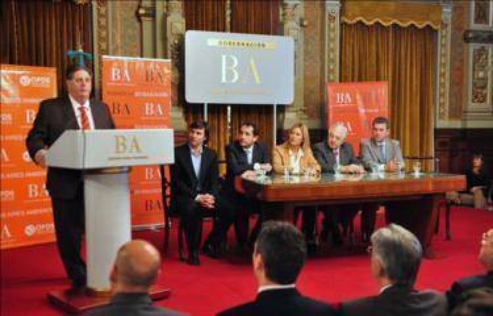 Salud capacita en prevenci�n de adicciones a docentes y preceptores