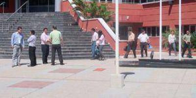 Hoy paran los judiciales en toda la provincia