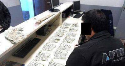 Secuestraron d�lares y reales en varios pasos fronterizos