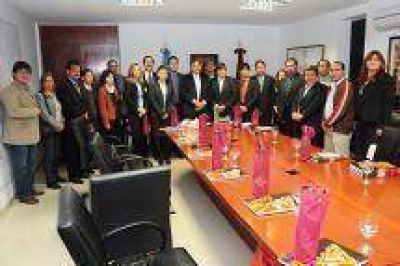 Miguel Isa: �En Salta queremos fortalecer los y v�nculos comerciales con todos los pa�ses�