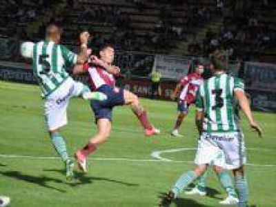 Juventud perdi� injustamente con Banfield