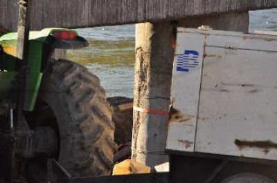 Puente del r�o Colorado: graves fallas en pilotes