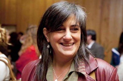 Andrea Galaverna fue designada defensora del pueblo y jura este lunes