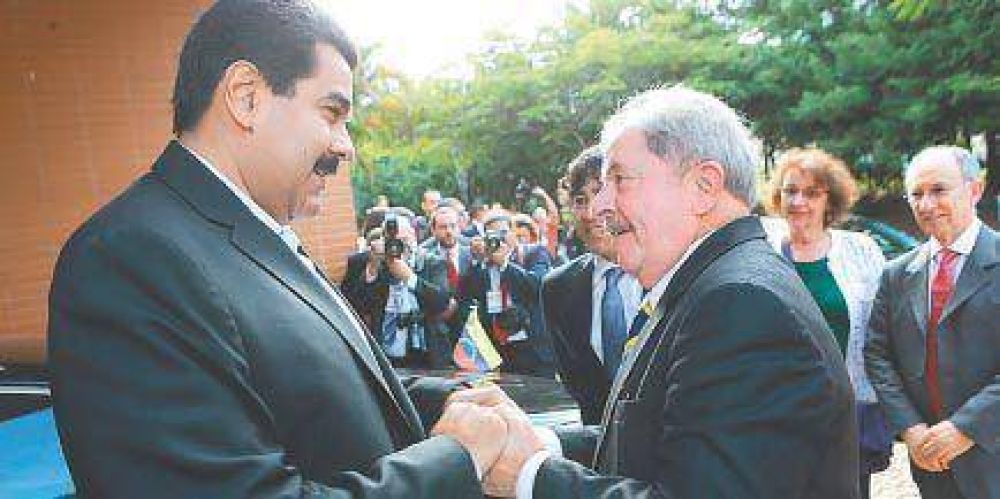 Dilma y Lula recibieron a Maduro en e l cierre de su gira regional