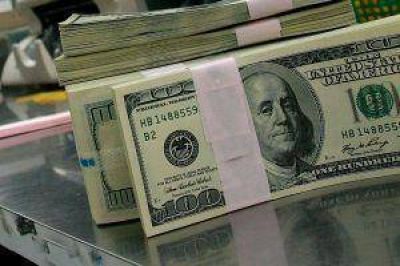 Por miedo a controles, cuevas bajaron persiana y paralizaron precio del blue
