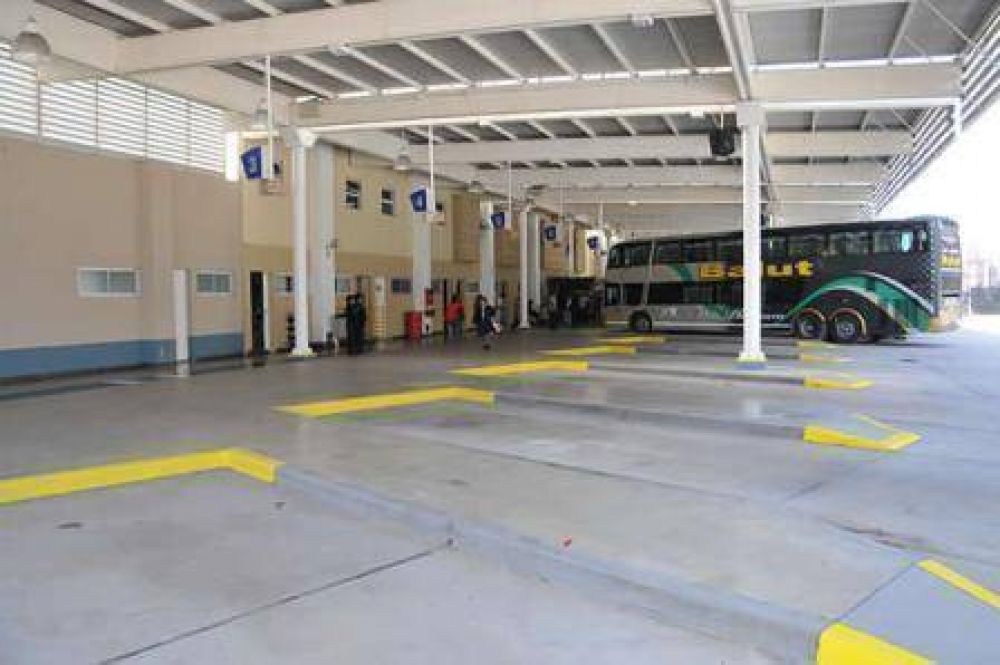 El Gobierno convoca a empresas salte�as de transporte a cubrir tramos del interior
