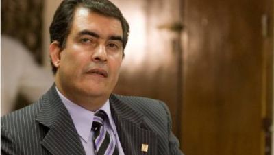 Ahora, los senadores del FV defienden al ministro Gordillo