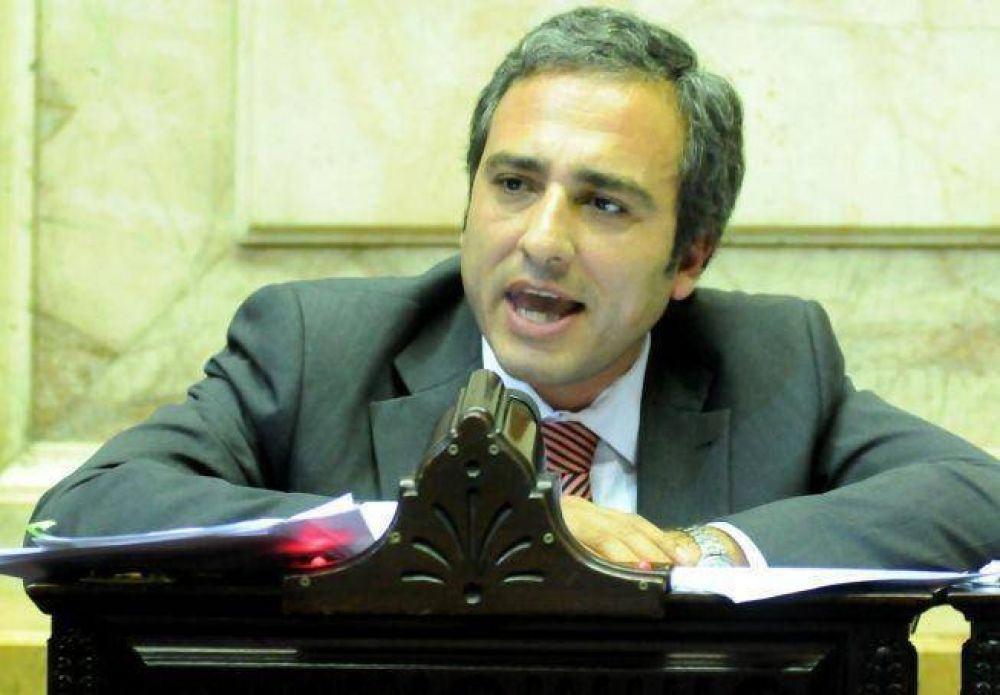 �Cachi� Mart�nez, otro diputado k que juega con romper y amenaza el qu�rum