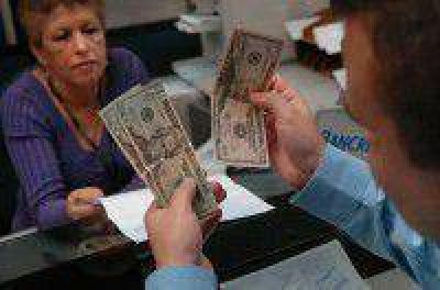 El d�lar ilegal oper� a $ 10,03