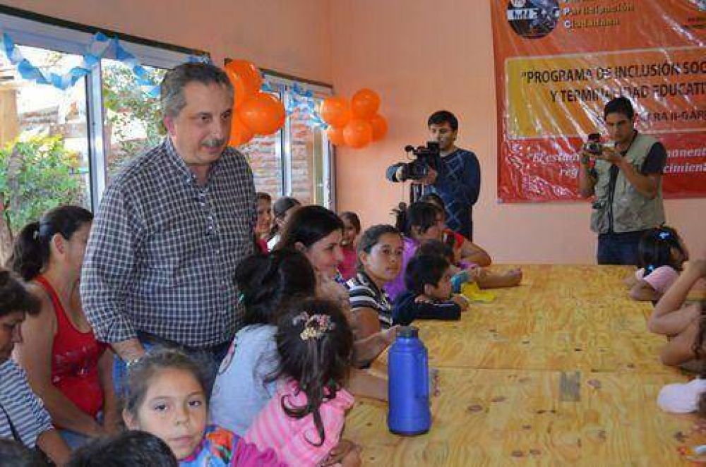 Apoyo escolar: cuando aprender es compromiso de todos 