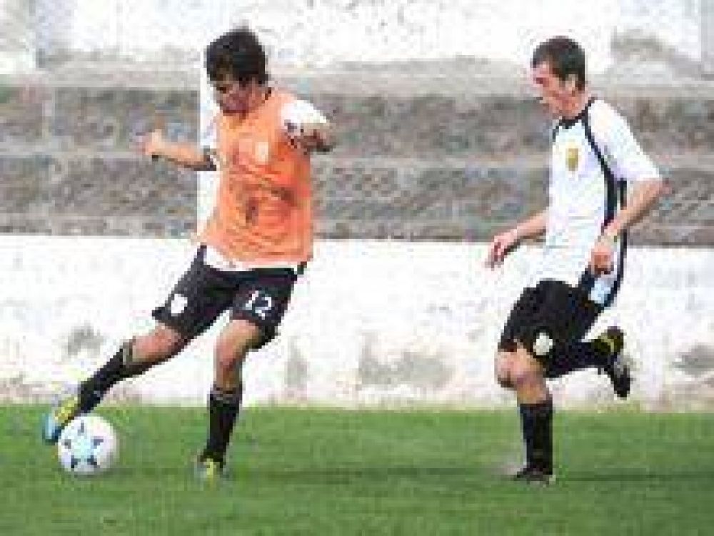 Santamarina est� de viaje y con formaci�n definida