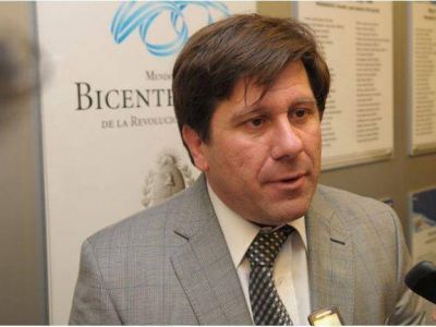 Tres bancos se encargar�n de la operatoria del bono mendocino