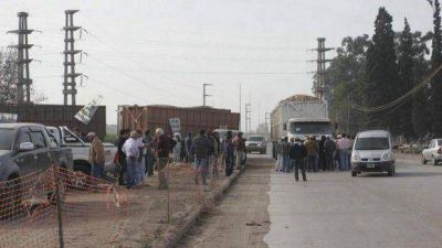 Productores ca�eros e industriales buscan llegar a un acuerdo