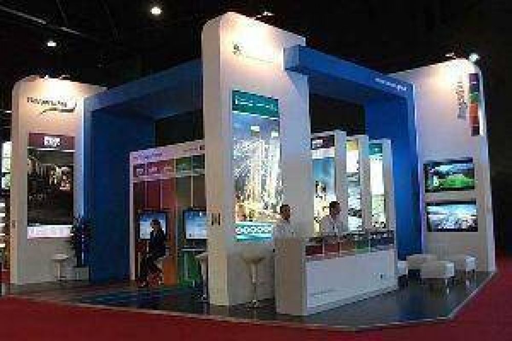 Distinci�n al Ministerio en la Feria del Libro por mejor stand institucional