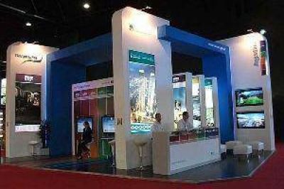 Distinci�n al Ministerio en la Feria del Libro por mejor stand institucional