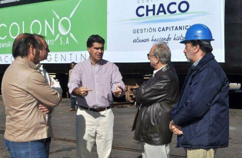 Con las dos primeras barcazas terminadas, Chaco comienza el armado de la flota propia