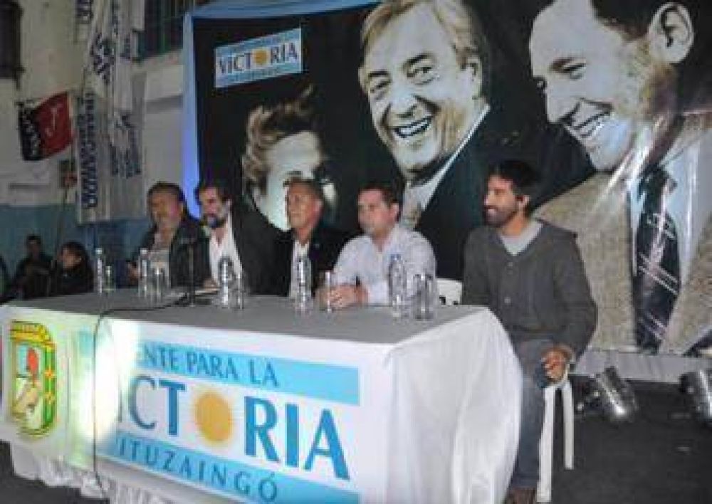 Funcionarios y vecinos debatieron sobre el trabajo en la �ltima d�cada