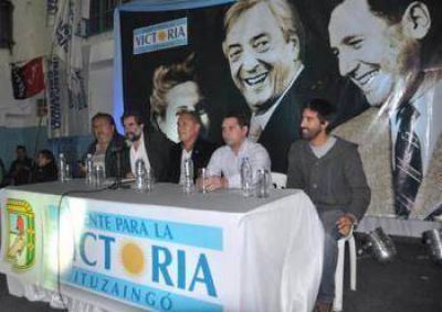 Funcionarios y vecinos debatieron sobre el trabajo en la �ltima d�cada