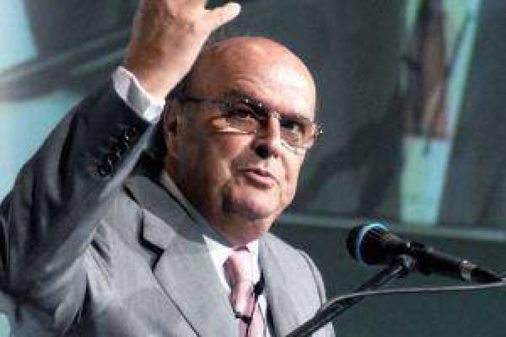 De Mendiguren: "La brecha del d�lar demora inversi�n"