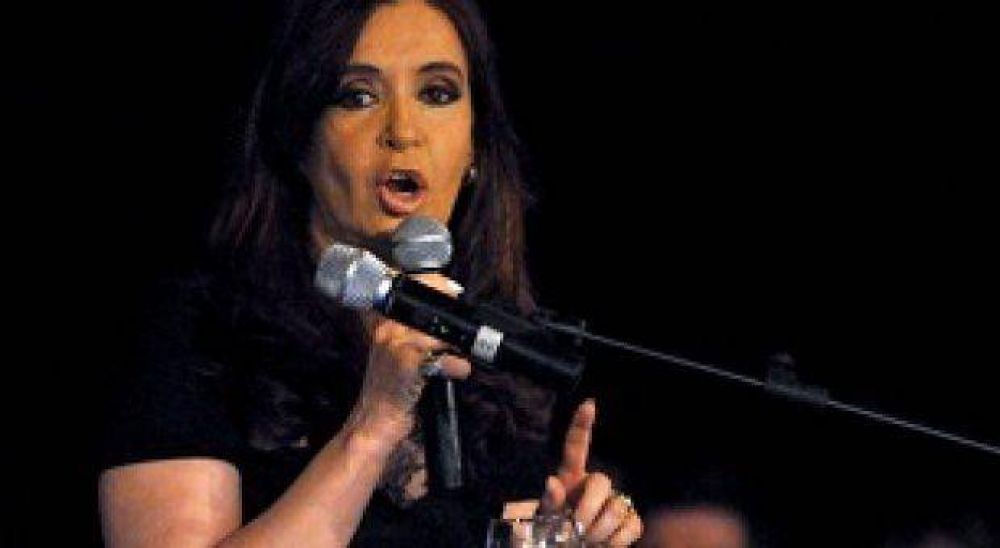 La presidenta cuestion� al Juez que investiga las muertes por el temporal en La Plata Guillermo Atencio