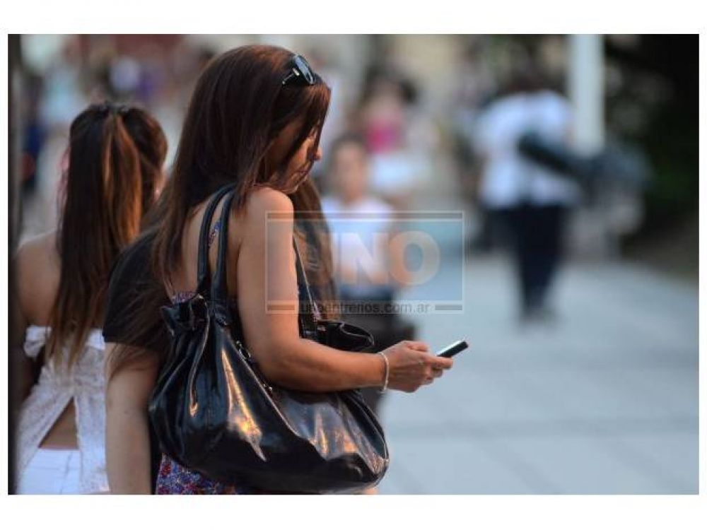 Recomiendan reclamar ante la CNC por problemas con la telefon�a m�vil