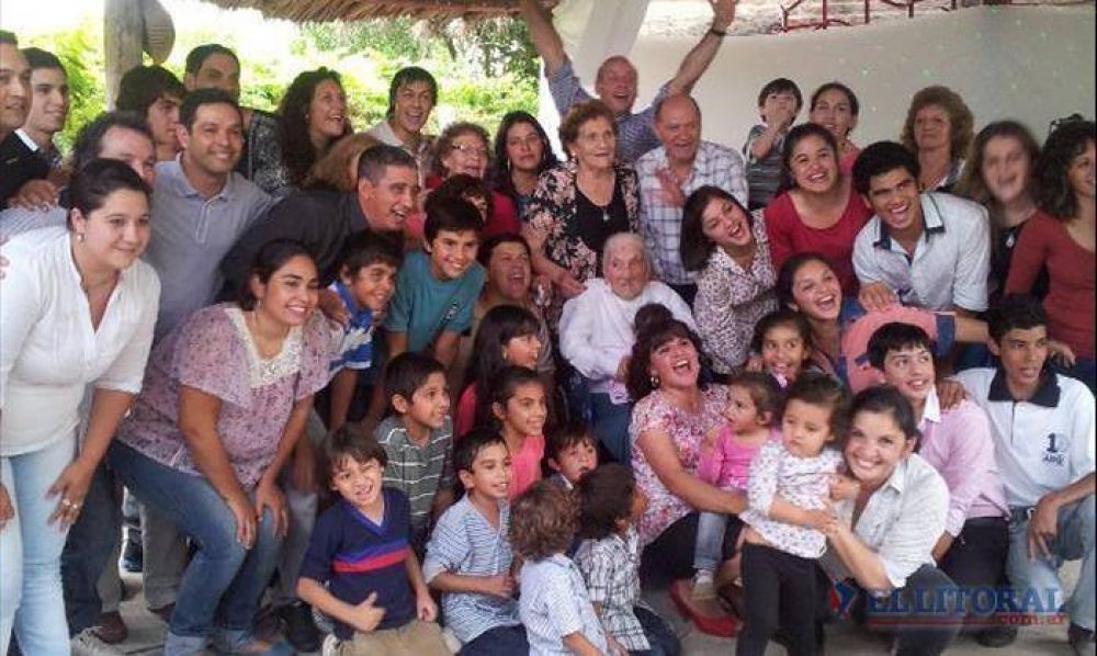 Estanislaa, �La rubia�, cumpli� 100 a�os de historia pueblerina y fe en Sanluisito