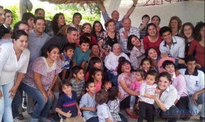 Estanislaa, �La rubia�, cumpli� 100 a�os de historia pueblerina y fe en Sanluisito