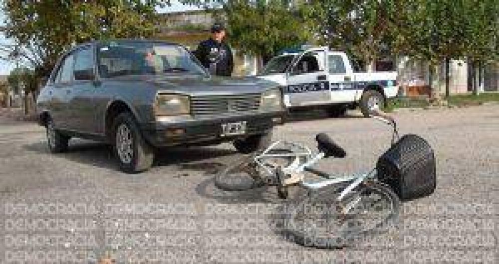 Ciclista herida de gravedad en un choque