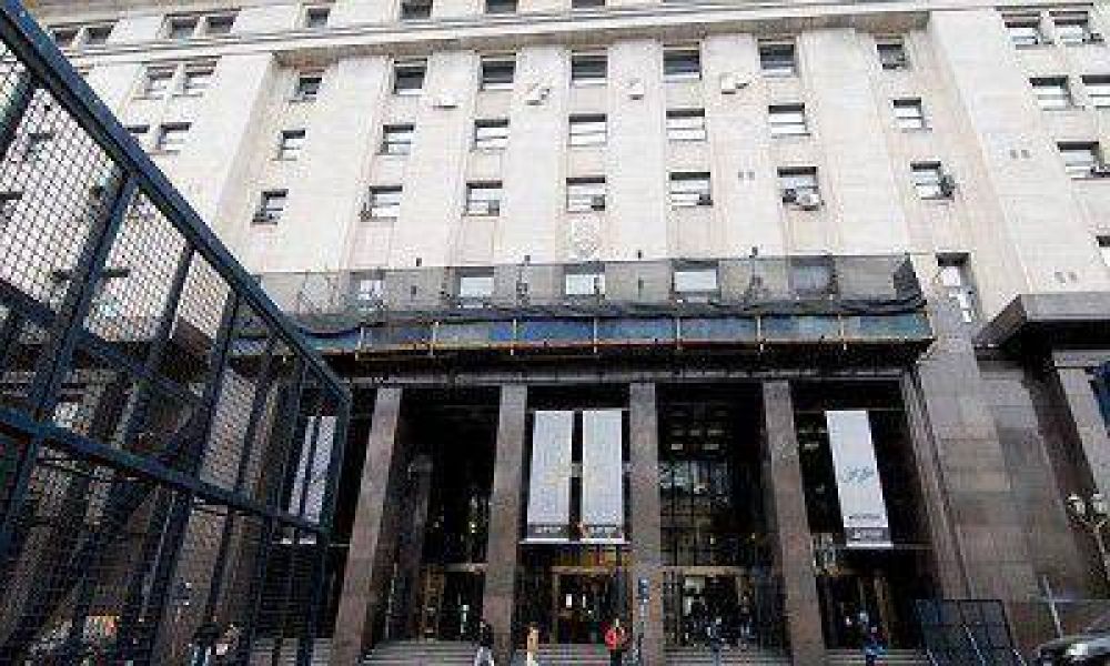 Facturas ap�crifas: la AFIP tambi�n realiz� allanamientos en Mendoza