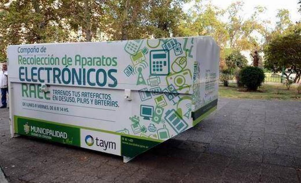 Bouwer en alerta por env�o de residuos electr�nicos a la zona