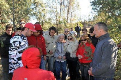 Buzzi particip� del homenaje al dirigente Jorge �Rulo� Kuzmanich