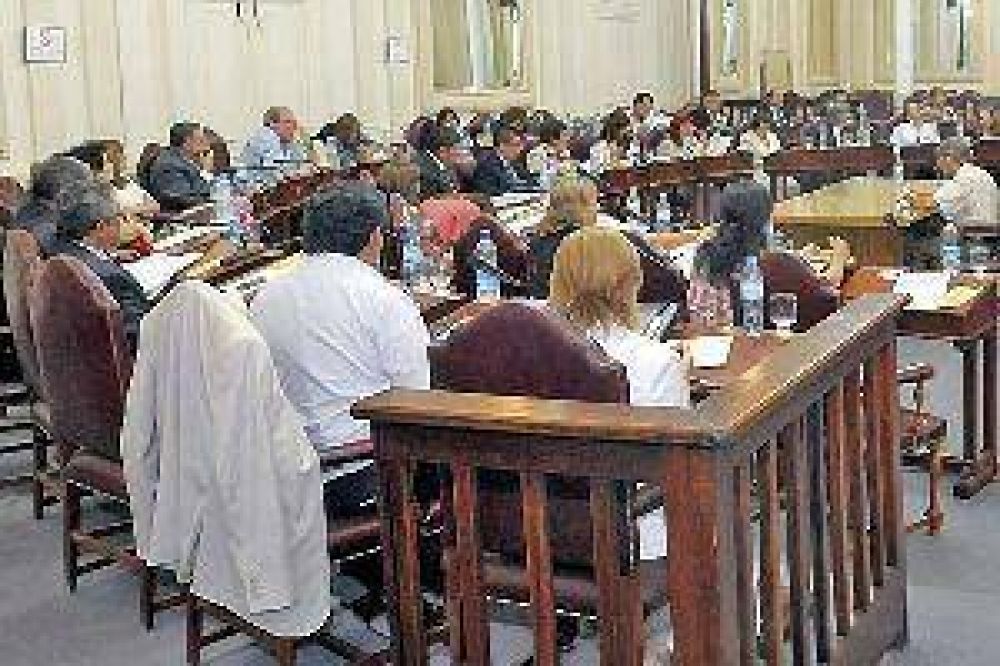 Legisladores sesionar�n con el ingreso de un gran n�mero de proyectos de declaraci�n
