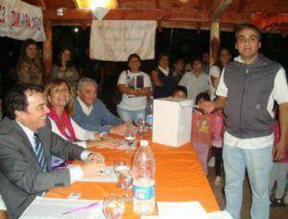 Simulacro de votaci�n para j�venes de 16
