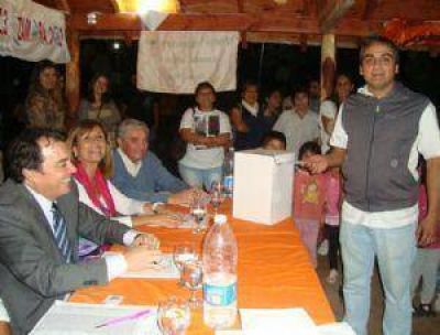 Simulacro de votaci�n para j�venes de 16