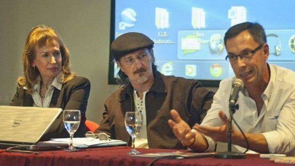 Chubut present� m�s de 120 obras de escritores de la provincia en la Feria Internacional del Libro