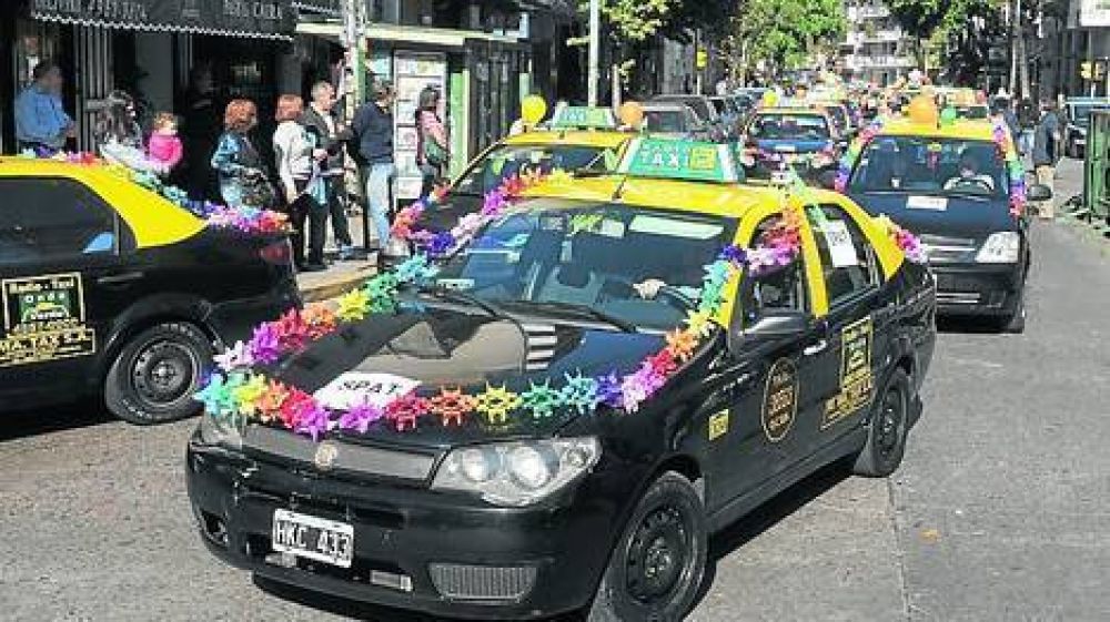 Taxistas y famosos, juntos por el Hospital de Ni�os