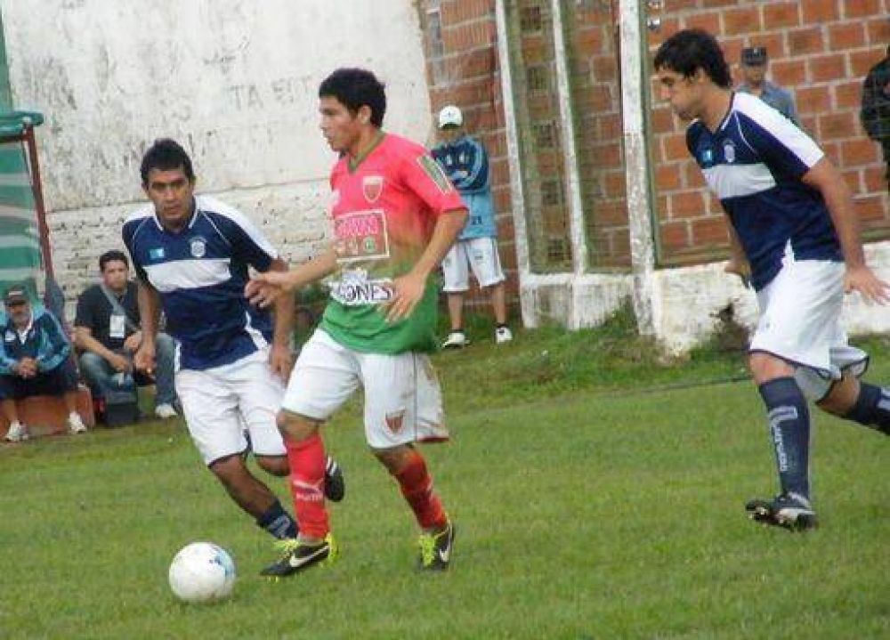 Guaran� y una visita para alimentar el sue�o de la B