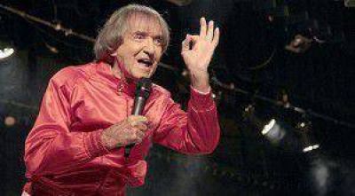 Carlitos Bal� divirti� a los lomenses con sus cl�sicos