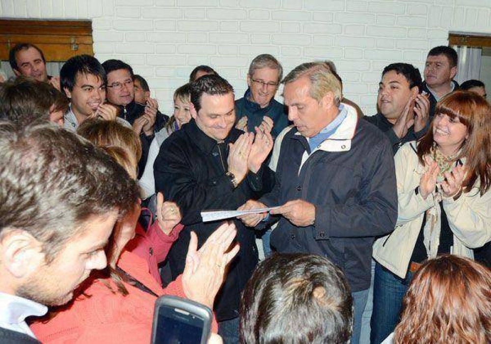Por amplia diferencia, la lista Azul se impuso en las internas del MPN 