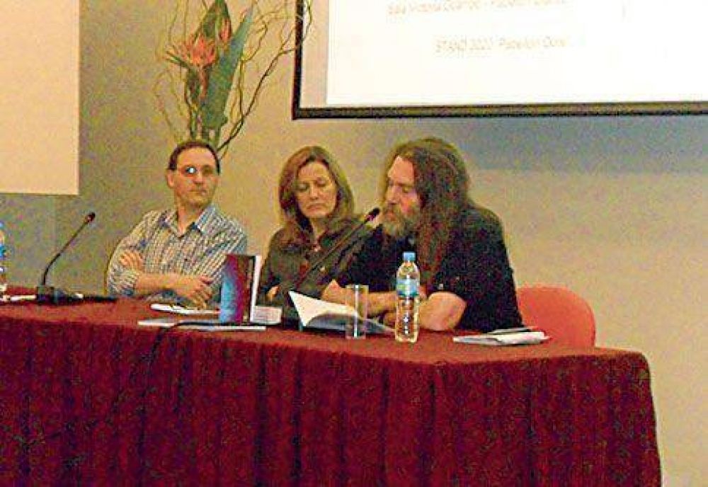 Feria del Libro: el D�a de La Pampa, con libros y m�sica   