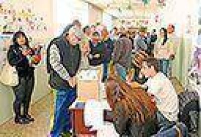 La C�mpora derrot� a marinistas y vernistas