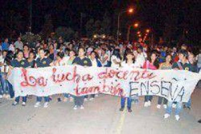 La EES 64 de Quitilipi rechaza �la pol�tica educativa� y pide respuestas