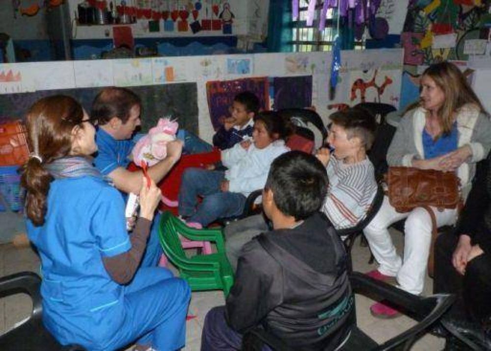 Finaliza una nueva edici�n del programa Red de Sonrisitas en escuelas municipales