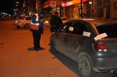 Otra vez intentaron atropellar a inspectores de Tr�nsito en un operativo vehicular 